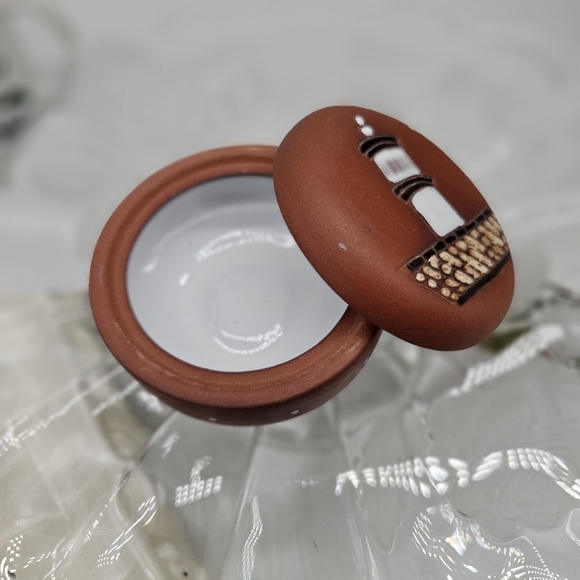 Lighthouse trinket box - Picture 2 of 4